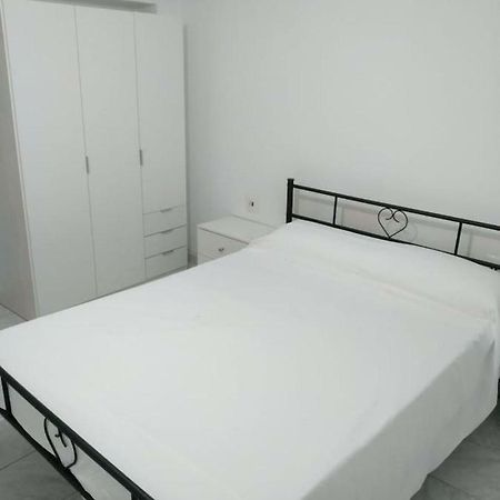 Apartamento En Plaza Mayor Рібадавія Екстер'єр фото
